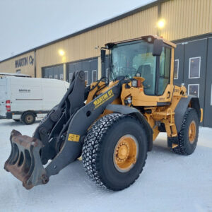 d0faf99109dec1cb-large.jpg Volvo L 90 F 57 000 alv 0 % *UUDET RENKAAT* *VAAKA* *HUIPPUSIISTI* *RAHOITUS/LEASING TARJOLLA* 2010