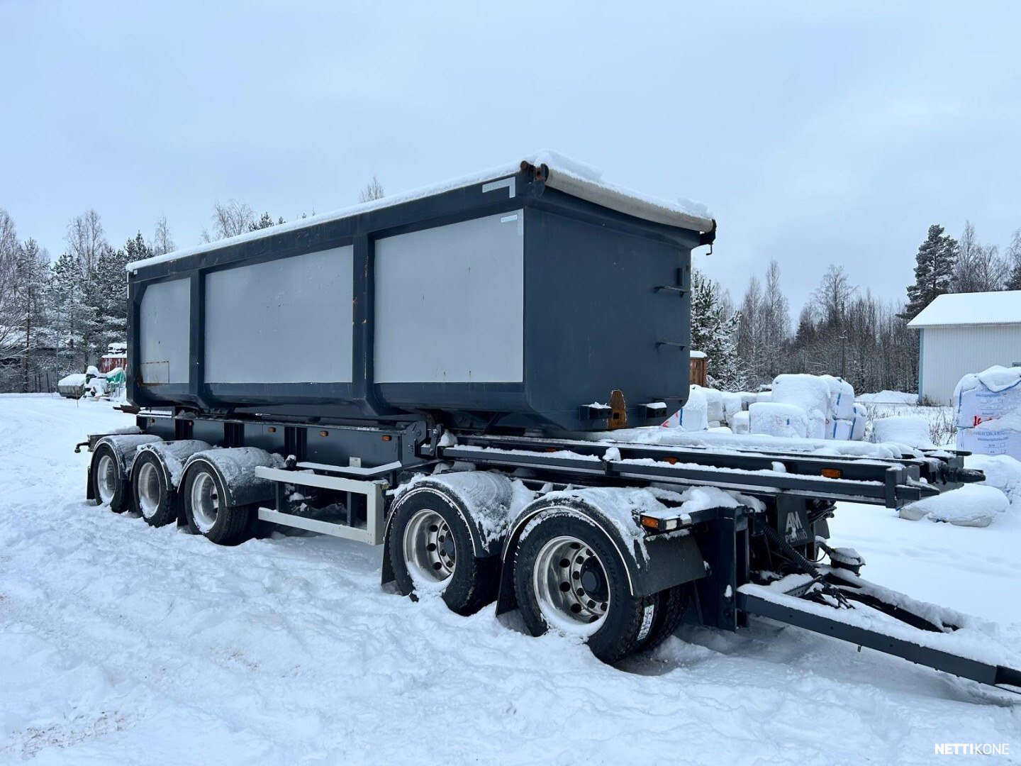 AM MYYTY!! 5-akselinen kasettivaunu. Paripyörät, ELG-kasetti. Paljon kunnostettu. 53900,00 € + alv * Rahoitus / Leasing * 2014 - Image 3