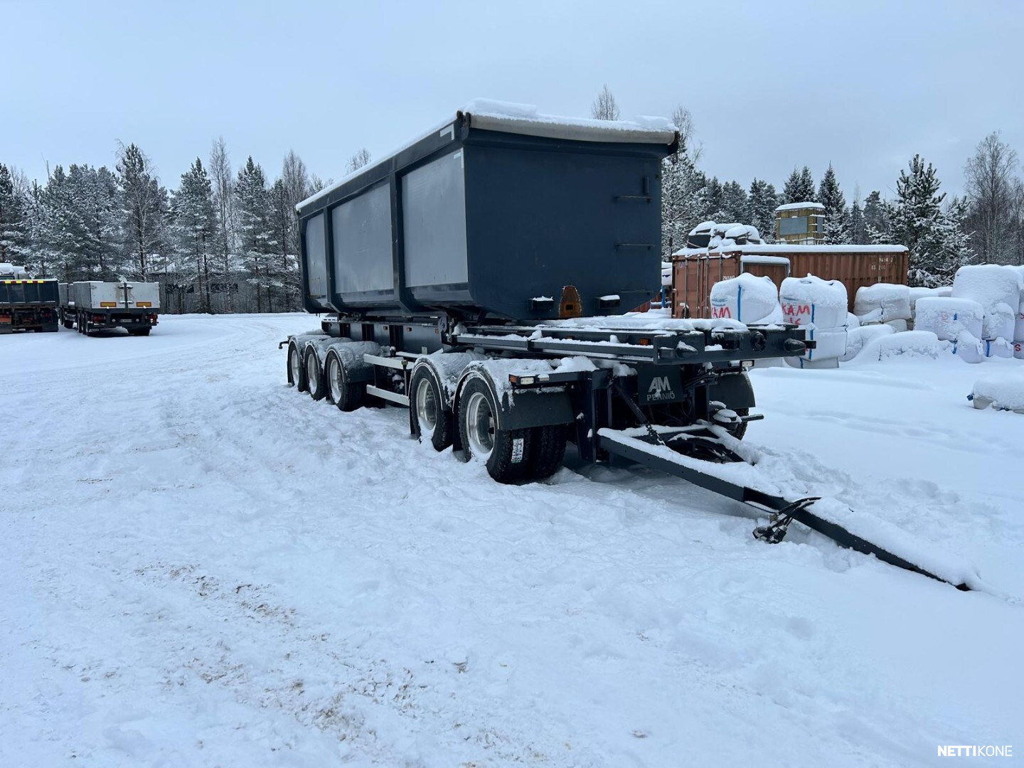 AM MYYTY!! 5-akselinen kasettivaunu. Paripyörät, ELG-kasetti. Paljon kunnostettu. 53900,00 € + alv * Rahoitus / Leasing * 2014