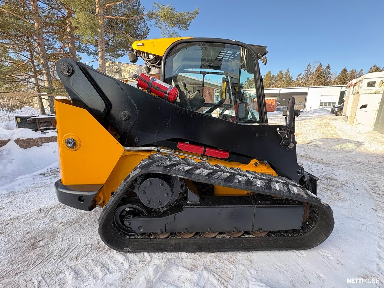 JCB 320T4 65000€ + alv * Rahoitus / Leasing * *VAIN 1013H* 2013