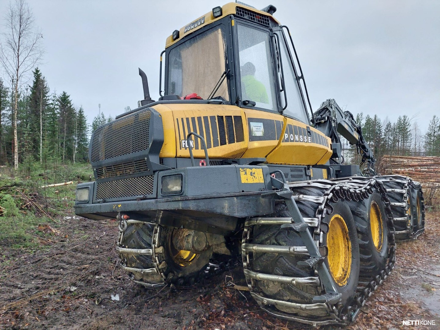 Ponsse FOX 57 000 ALV 0 % *RAHOITUS/LEASING TARJOLLA* *KATTAVASTI KUNNOSTETTU PONSSELLA 2023-2025* 2010 - Image 4