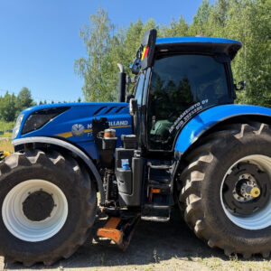 23d3086809605245-large.jpg New Holland T7.245 115.000€ALV0 RAHOITUS/LEASING TARJOLLA! PC LAATIKOLLA* ALATERÄ* AURAPUKKI 0