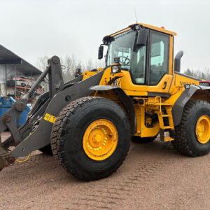 3c97f932f09ca22d-large.jpg Volvo L120F 51500,00 € + alv * Rahoitus / Leasing * 2010