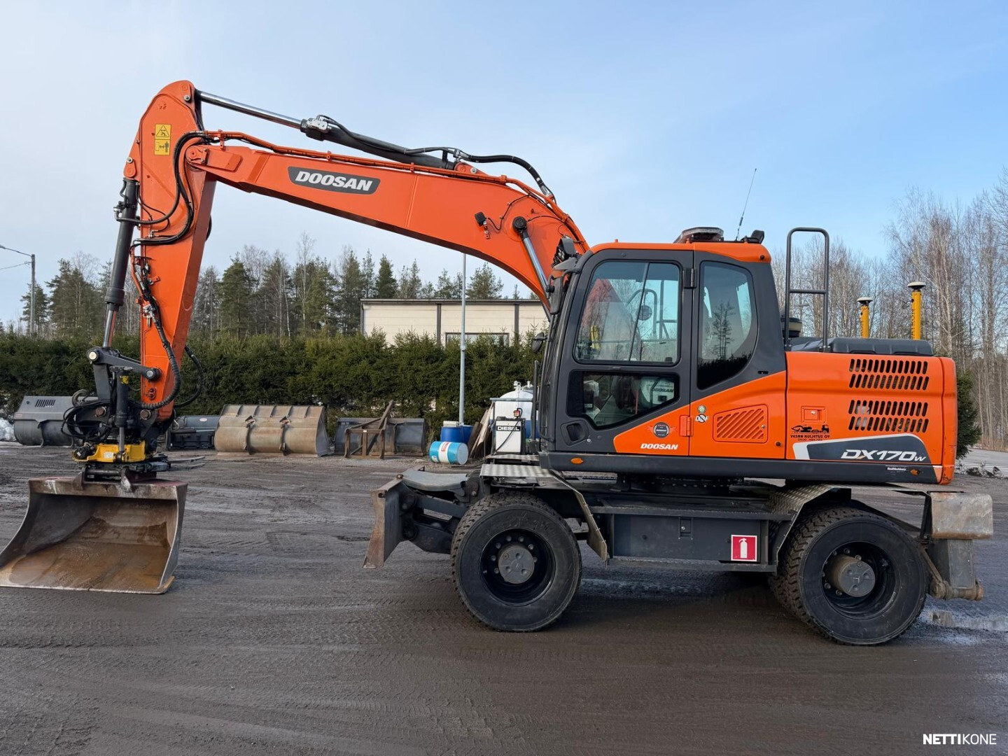 Doosan DX 170 W-5 75000 ALV 0 % *RAHOITUS TARJOLLA* *NOVATRON 3D* *ENGCON+SAKSET* *LUISKAKAUHA* *UUDET RENKAAT* 2018 - Image 4