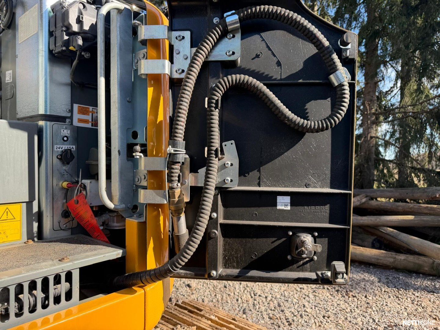 Liebherr R 914 Compact S 125 000 ALV 0 % *VAIN 1124h* *ROTOTILT+SAKSET* *LUISKAKAUHA* *1-OMISTAJA* *RAHOITUS TARJOLLA* 2022 - Image 16