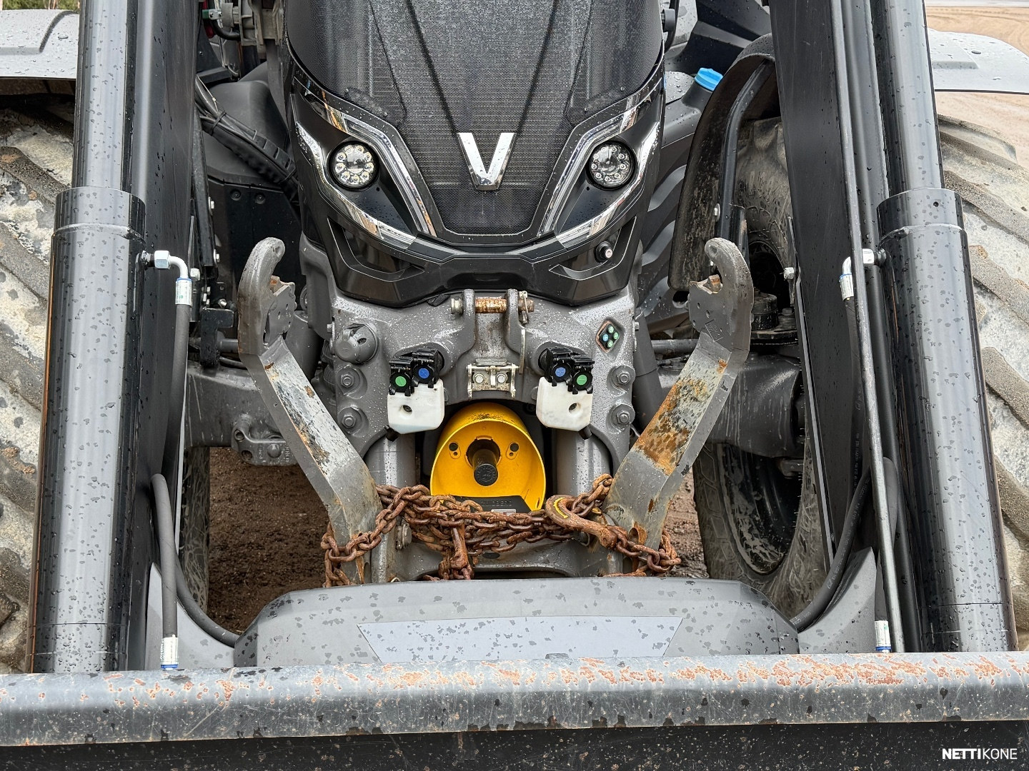 Valtra T175EV 125.000€ALV0 ETUKUORMAAJA* ETU PTO* HUIPPUVARUSTEET* RAHOITUS/LEASING 2024 - Image 6