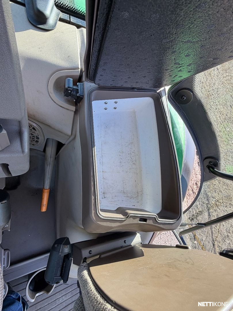 John Deere 6155R 93.000€ALV0 RAHOITUS/LEASING TARJOLLA! PREMIUM EDITION* ETUNOSTOLAITE* ETU PTO * SIISTI JONTIKKA 2022 - Image 29