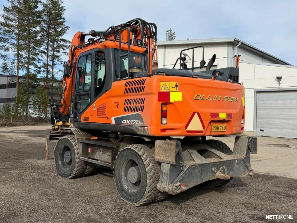 Doosan DX 170W-5 89 000 ALV 0 % *RAHOITUS/LEASING TARJOLLA* *VAIN 5400H* *ENGCON* *PIHTIKASETTI* *PYÖRITYSANTURI* 2019 - Image 4