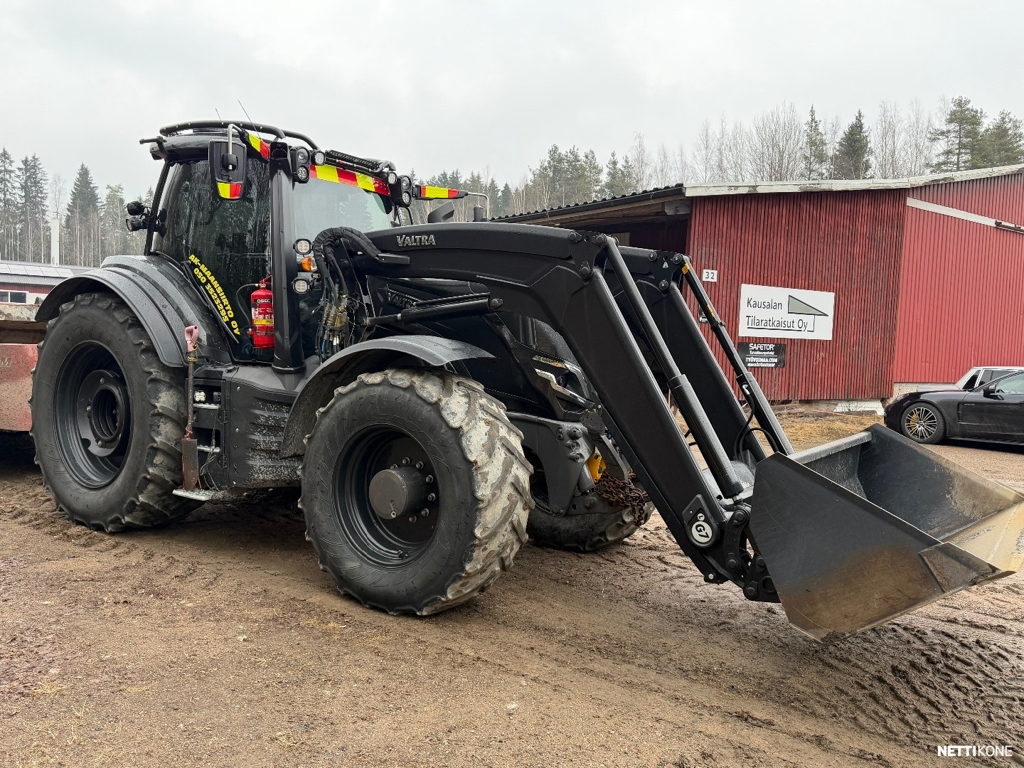 Valtra T175EV 125.000€ALV0 ETUKUORMAAJA* ETU PTO* HUIPPUVARUSTEET* RAHOITUS/LEASING 2024 - Image 8