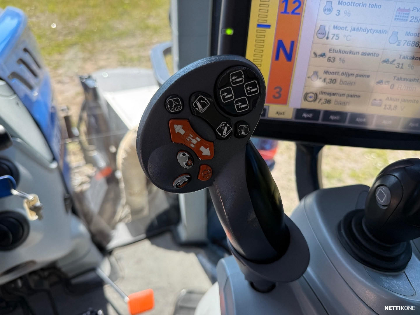 New Holland T7.245 115.000€ALV0 RAHOITUS/LEASING TARJOLLA! PC LAATIKOLLA* ALATERÄ* AURAPUKKI 0 - Image 25