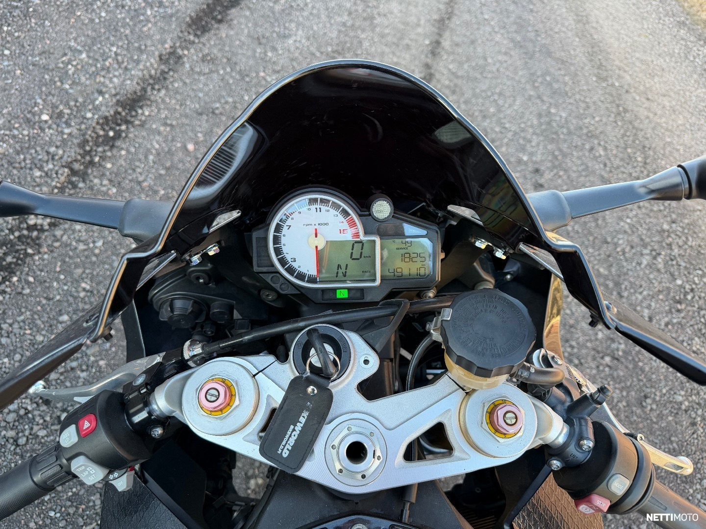 BMW S 1000RR 2011 - Image 20