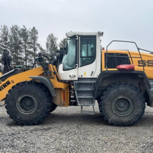 Liebherr L 550 72 000 ALV0% *RAHOITUS/LEASING TARJOLLA* *VAAKA* *RASVARI* *WEBASTO* *HYVÄT RENKAAT* * 2017