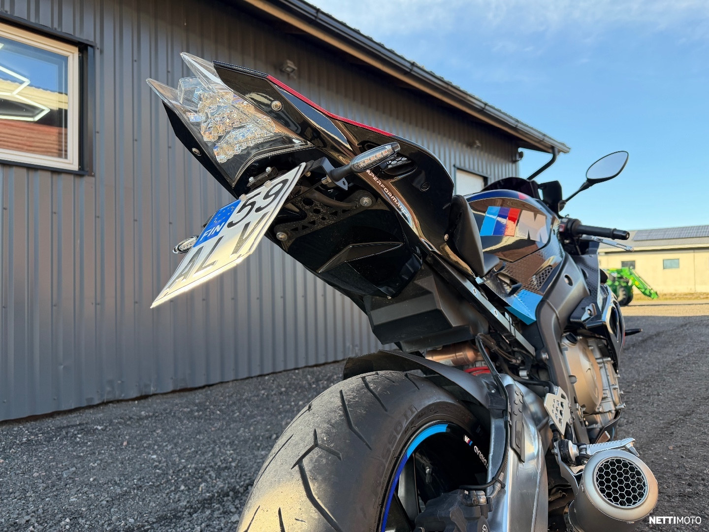 BMW S 1000RR 2011 - Image 18