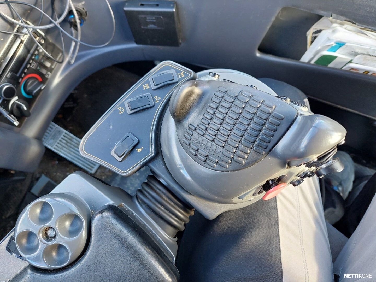 Ponsse FOX 55 000 ALV 0 % *KATTAVASTI KUNNOSTETTU 2023-2026 PONSSELLA* *RAHOITUS/LEASING TARJOLLA* 2010 - Image 25