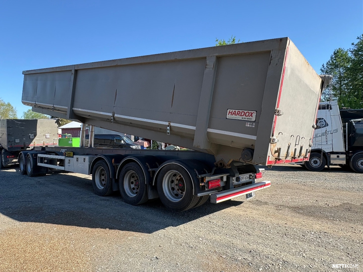 ATC APW kippikärry, 5-akselinen, Hardox lava, 32tn Nummen kippi 73500,00€ + alv **Rahoitus / Leasing ** 2022 - Image 4
