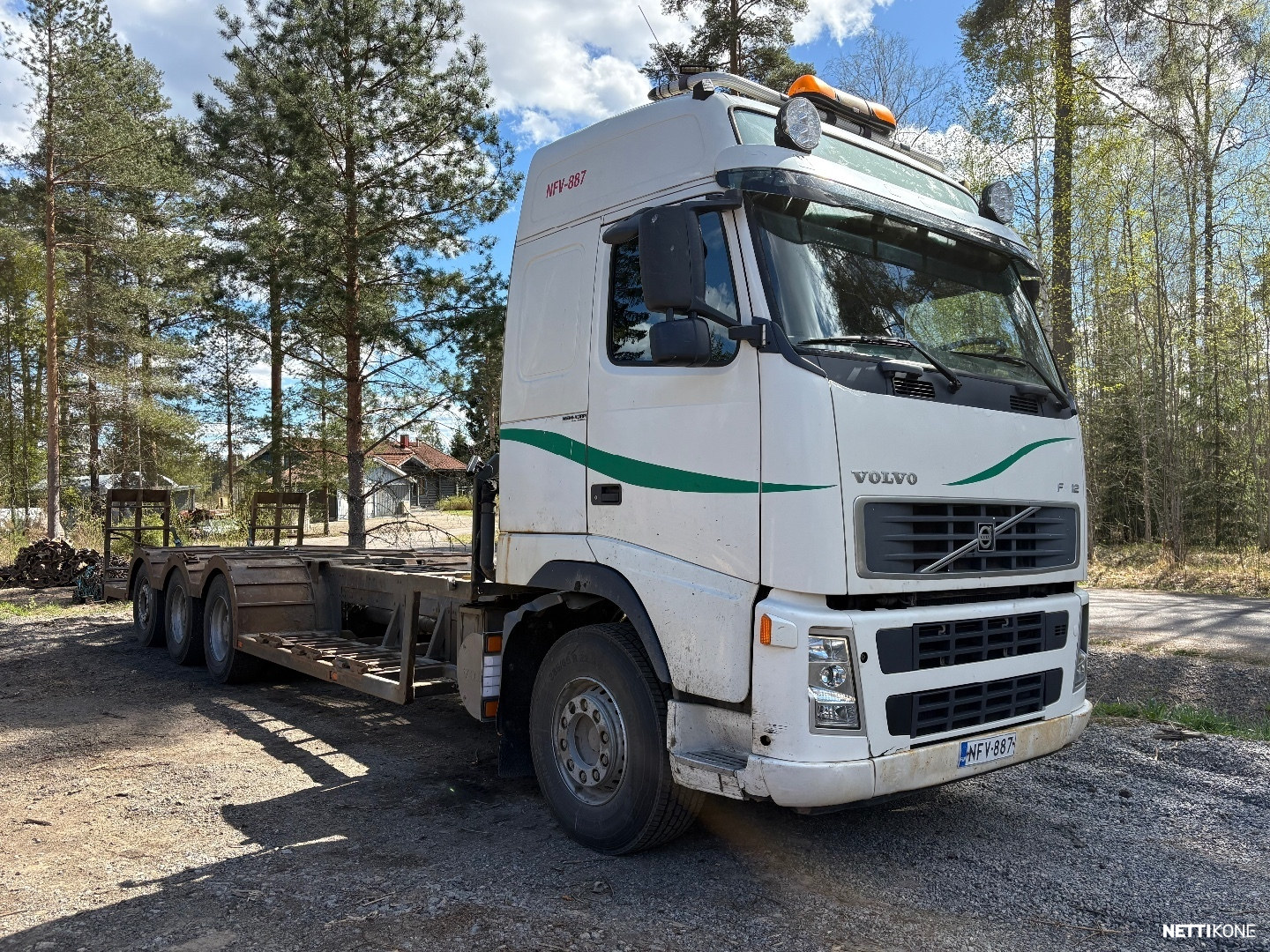 Volvo FH420 8x4 Tridem Paperipiirturi Metsäkoneritilä 29900,00€ + alv *Rahoitus / Leasing* 2004 - Image 24