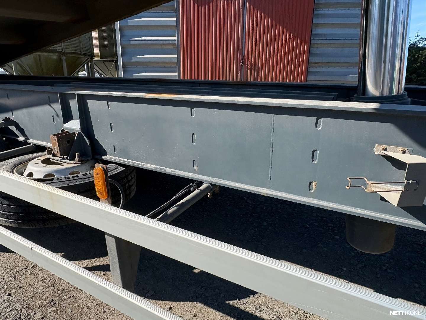 ATC APW kippikärry, 5-akselinen, Hardox lava, 32tn Nummen kippi 73500,00€ + alv **Rahoitus / Leasing ** 2022 - Image 14