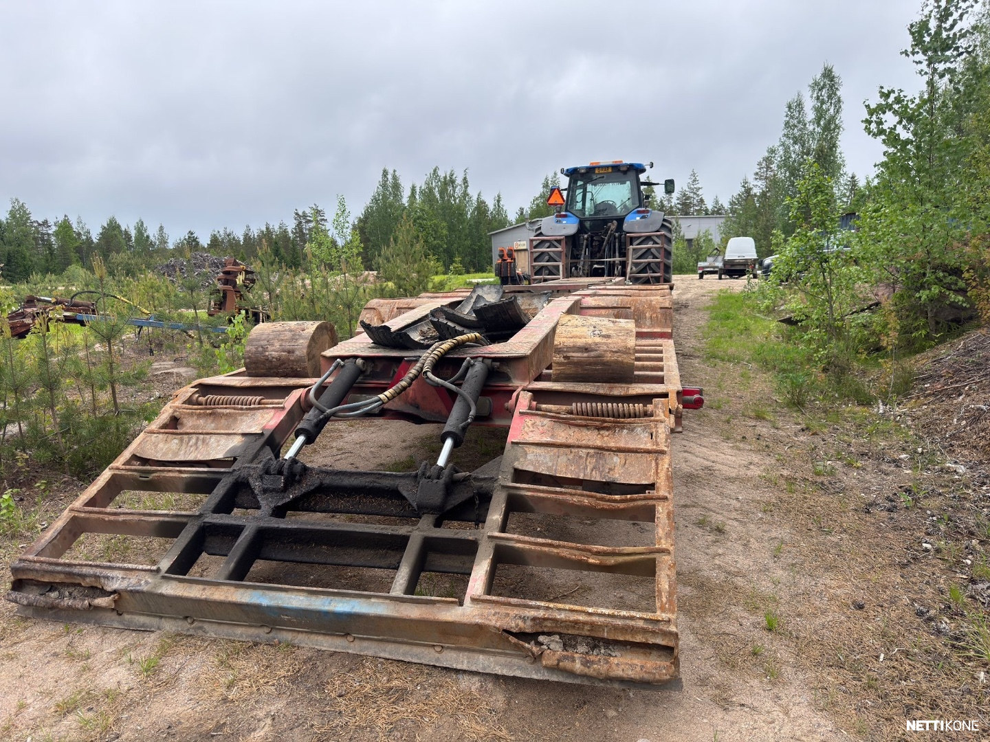 JPM FORESTRY MYYTY !!! 22.000€ALV0 RAHOITUS/LEASING TARJOLLA! 33T KANTAVUUS* 13.5M KOKONAISPITUUS* 1+3 AKS NOSTOLLA 0 - Image 4