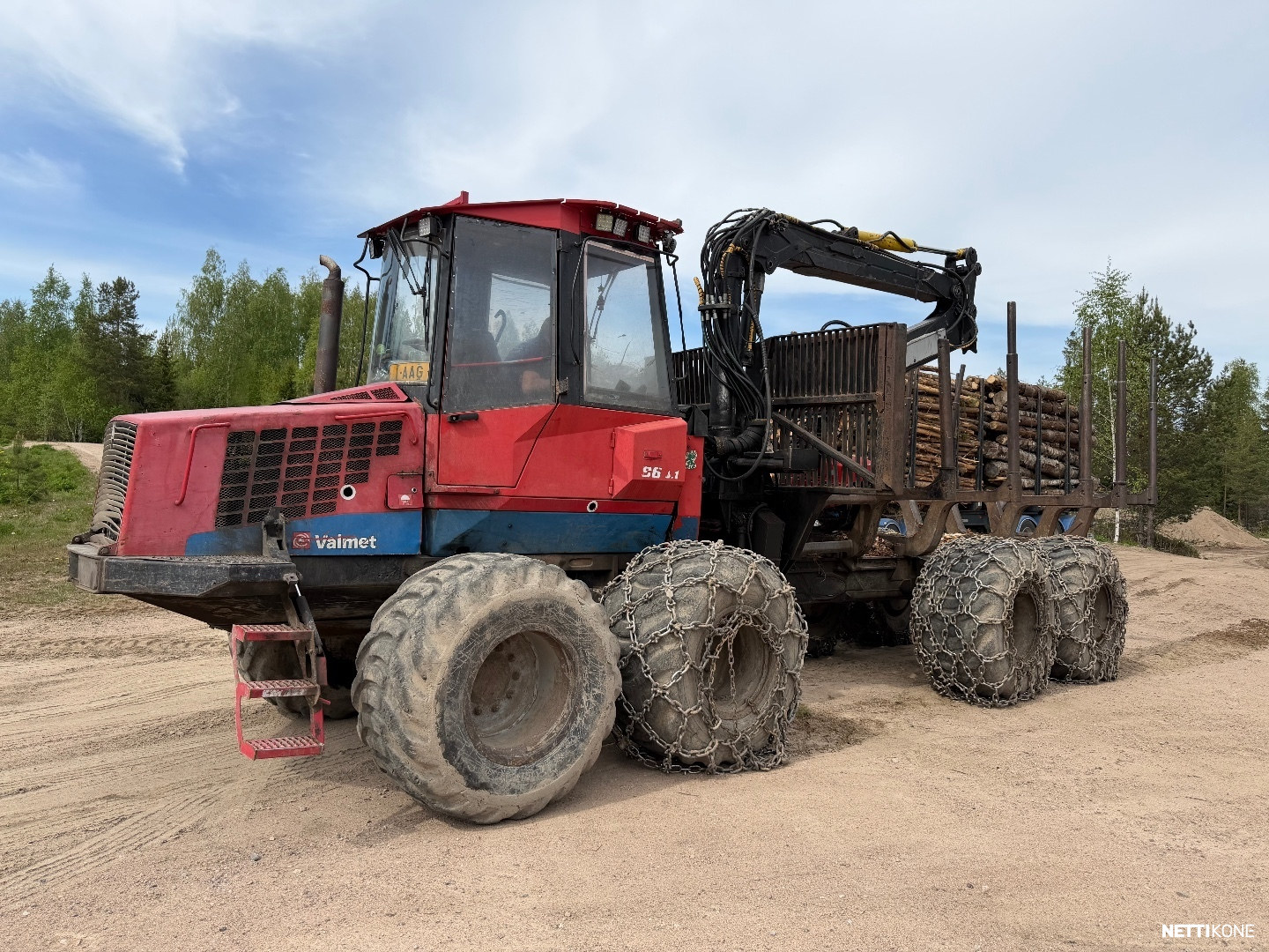 Valmet 860 33.000€ALV0 RAHOITUS/LEASING TARJOLLA! VALMET SUORAAN TÖIHIN. 2002