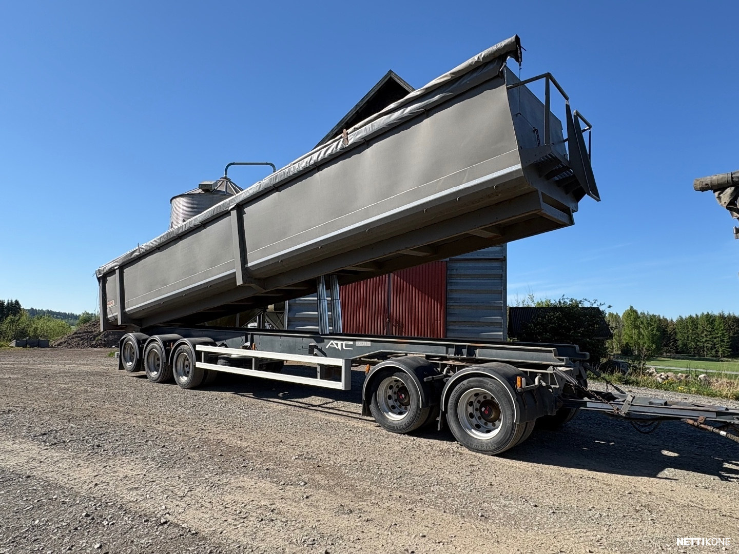 ATC APW kippikärry, 5-akselinen, Hardox lava, 32tn Nummen kippi 73500,00€ + alv **Rahoitus / Leasing ** 2022 - Image 8