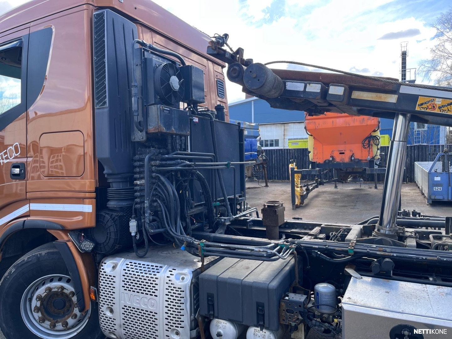 Iveco 570 159.000€ ALV0 RAHOITUS/LEASING TARJOLLA! PAJAKULMAN AURAVARUSTEET! 2020 - Image 8