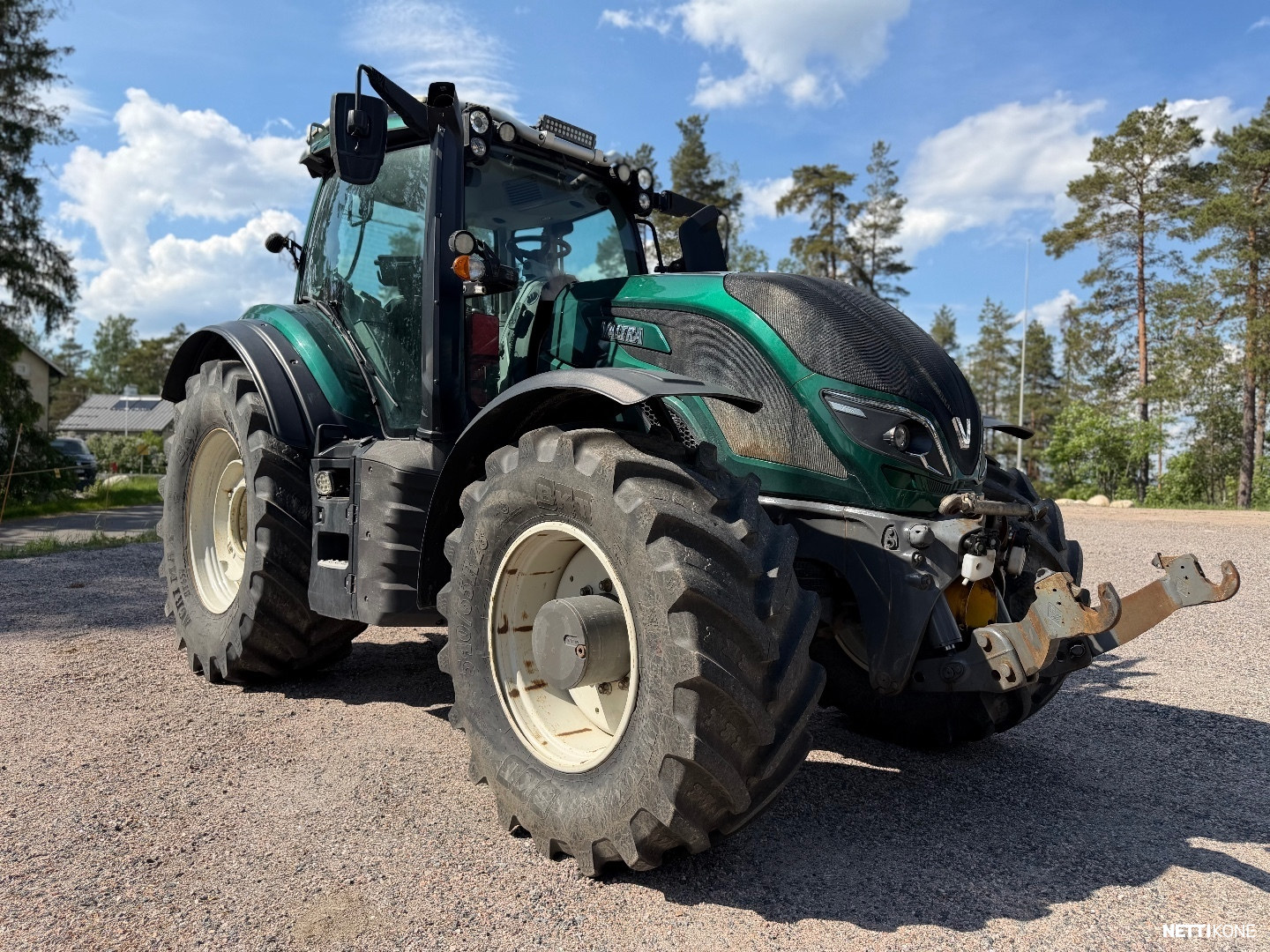 Valtra T144 79.000€ALV 0 RAHOITUS/LEASING TARJOLLA! DIRECT* UNLIMITED* ETUNOSTOLAITE* ETU PTO* VAIN 4241H 2019 - Image 11