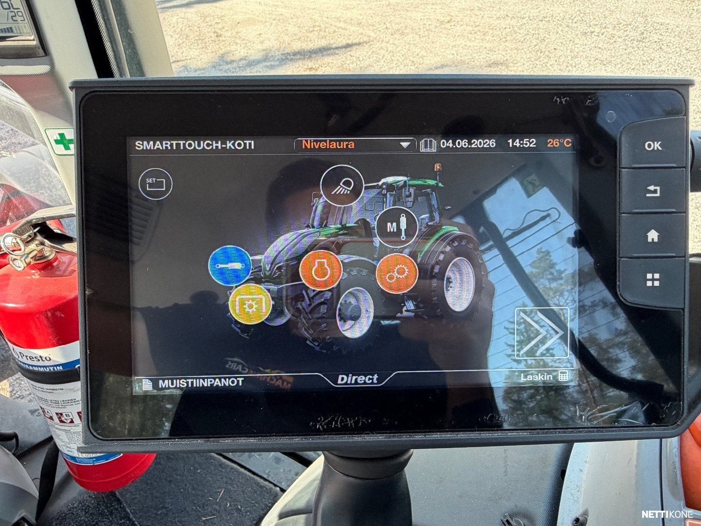 Valtra T144 79.000€ALV 0 RAHOITUS/LEASING TARJOLLA! DIRECT* UNLIMITED* ETUNOSTOLAITE* ETU PTO* VAIN 4241H 2019 - Image 29